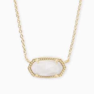 Kendra Scott gold pendant necklace in pearl